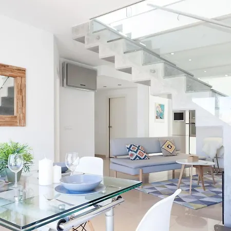 Sunset Boutique Duplex *