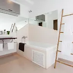 Sunset Boutique Duplex *