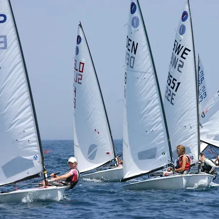 Sunset Boutique Duplex 아파트 *