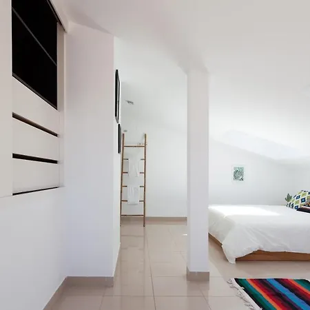 Sunset Boutique Duplex 公寓